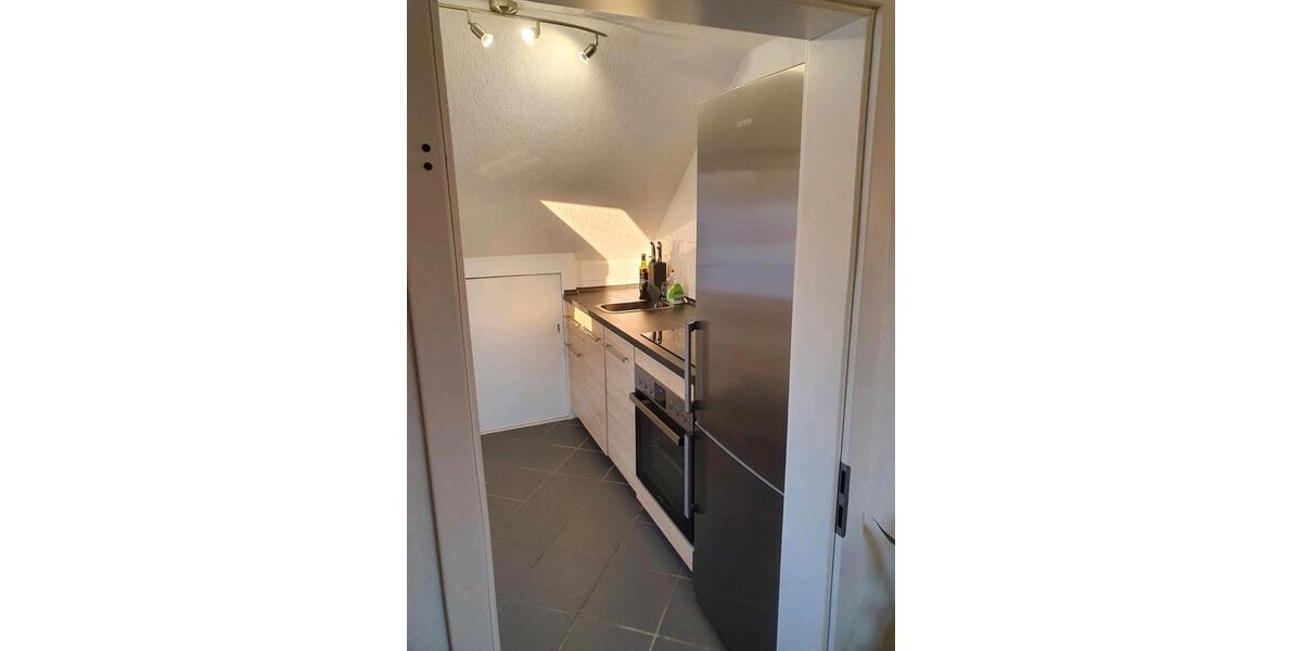 Dachgeschoßwohnung Bad Camberg - 2 Zimmer, 45 m&sup2;, 550&euro; | Angebot:25168352