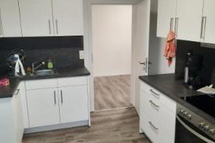 Wohnen auf Zeit Coburg - 5 Zimmer, 15 m&sup2;, 260&euro; | Angebot:26347940
