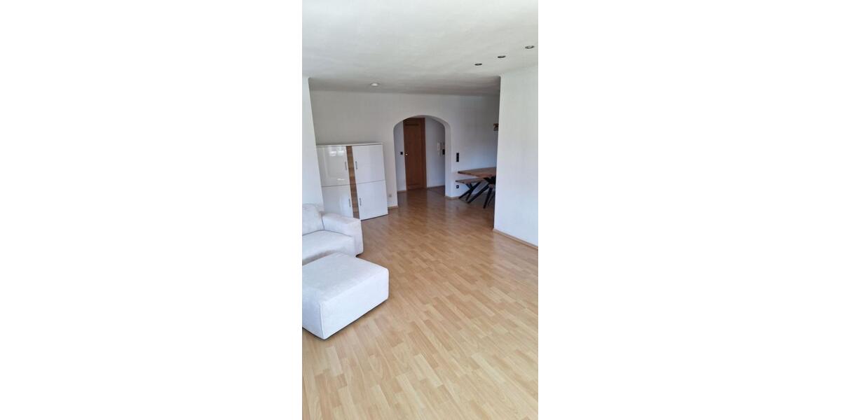 Voll ausgestattete 3 Zi.Whg. (auch Kurzzeitvermietung mögl.)-privat - Etagenwohnung Langenselbold | Angebot:27253720