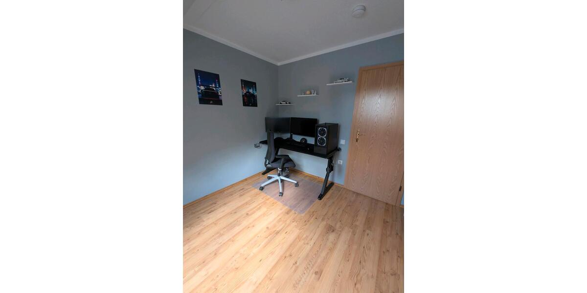 Dachgeschoßwohnung Kropp - 3 Zimmer, 57 m&sup2;, 600&euro; | Angebot:26610795