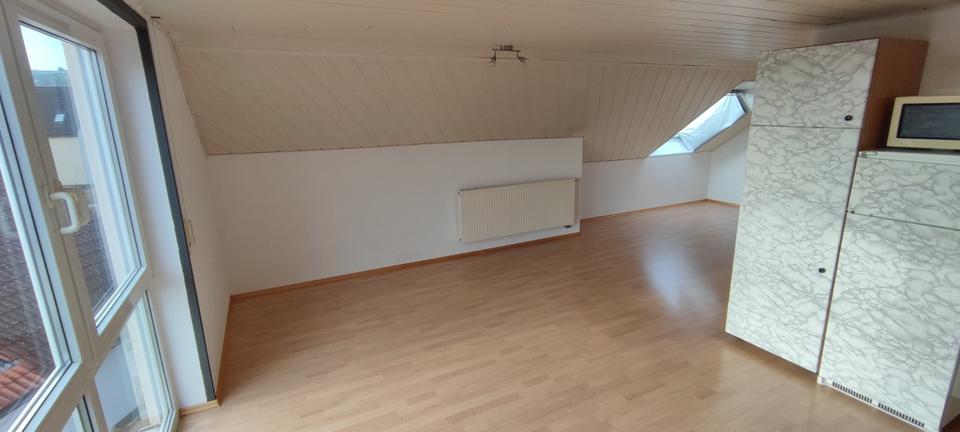 Dachgeschoßwohnung Bopfingen - 2 Zimmer, 48 m&sup2;, 573&euro; | Angebot:24787180