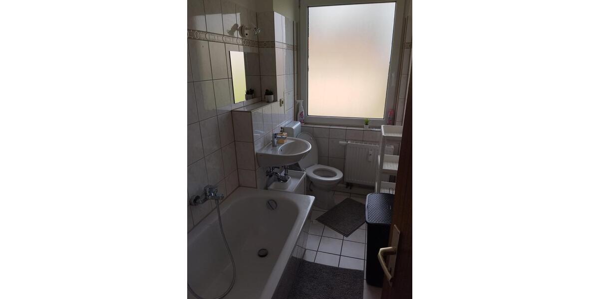 Wohnen auf Zeit Chemnitz Adelsberg - 3 Zimmer, 70 m&sup2;, 10&euro; | Angebot:24940825