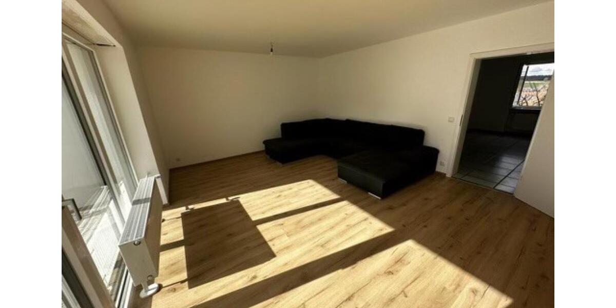 Schöne, helle 3,5-Zi-Whg. (1. OG) Taufkirchen Vils (Landkreis ED) 3.5 zimmer