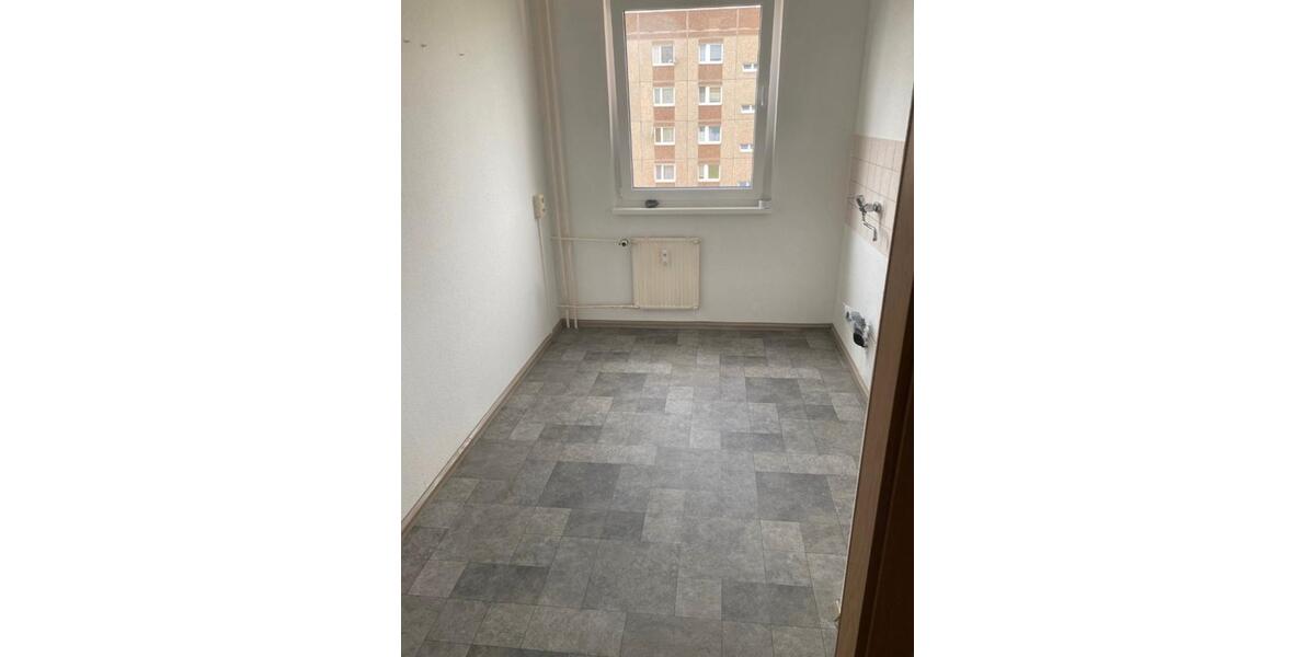 Etagenwohnung Artern - 3 Zimmer, 67 m&sup2;, 495&euro; | Angebot:24537450