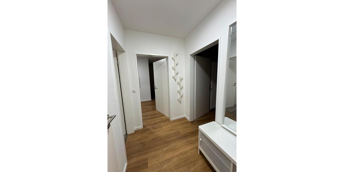 Wohnen auf Zeit Kassel Fasanenhof - 4 Zimmer, 13 m&sup2;, 300&euro; | Angebot:26045412