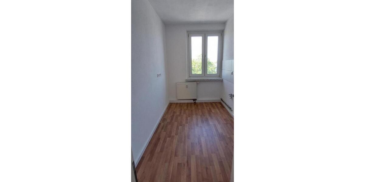 Etagenwohnung Kamenz - 3 Zimmer, 74 m&sup2;, 444&euro; | Angebot:25851777