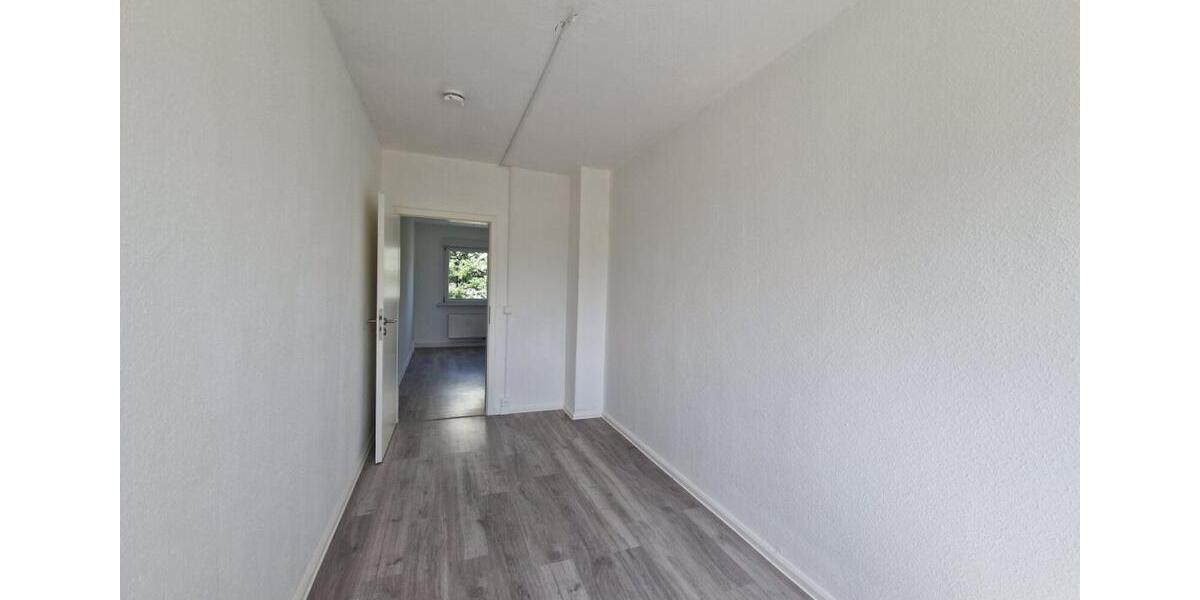 Erdgeschoßwohnung Torgau - 4 Zimmer, 86 m&sup2;, 472&euro; | Angebot:24984479