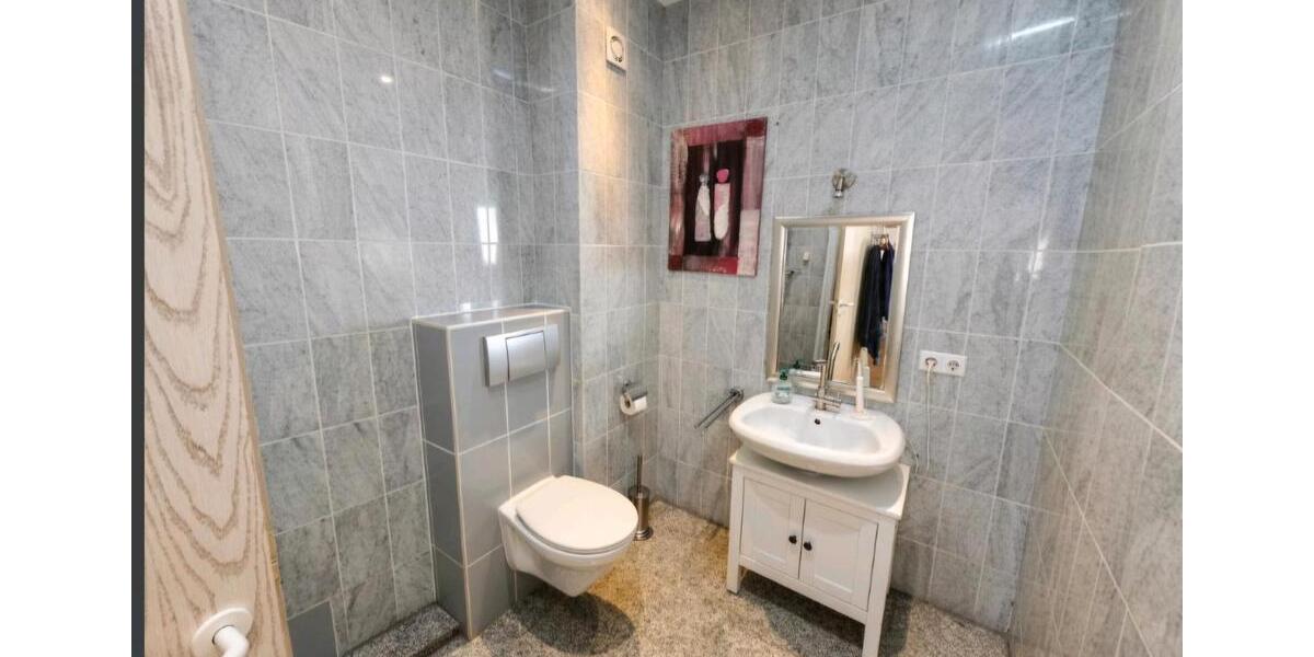 Wohnen auf Zeit Laatzen - 3 Zimmer, 110 m&sup2;, 1.950&euro; | Angebot:25813907