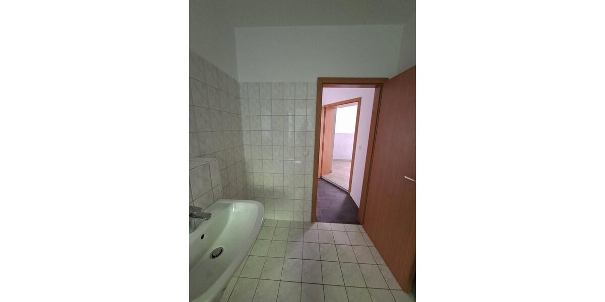 Erdgeschoßwohnung Penig - 3 Zimmer, 55 m&sup2;, 332&euro; | Angebot:14521667