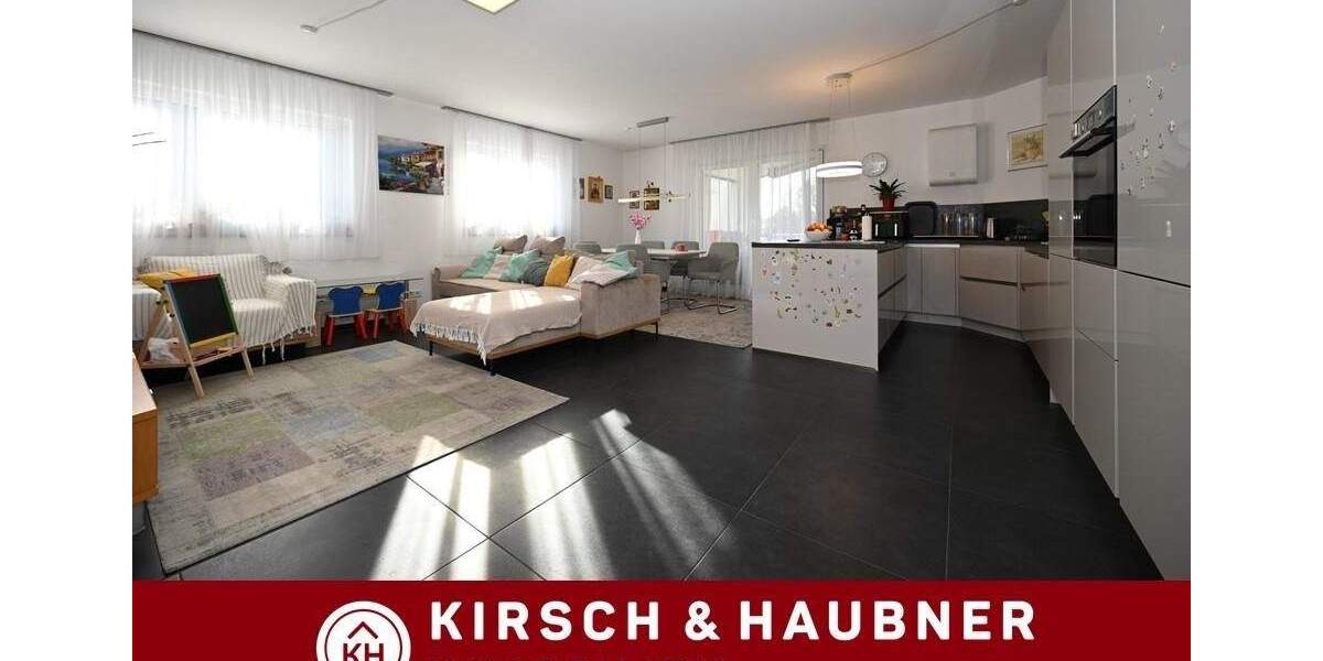 Neuwertige Wohnung im Stadtzentrum, auf Wunsch möbliert möglich! Neumarkt 4 zimmer