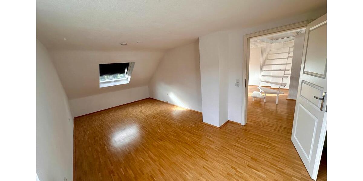 Wunderschöne Wohnung mit Galerie über 2 Ebenen 3 zimmer