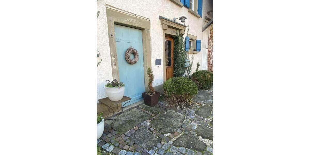 Bauernhaus, Landhaus Rottenburg am Neckar Wendelsheim - 4 Zimmer, 173 m&sup2;, 1.980&euro; | Angebot:25278455