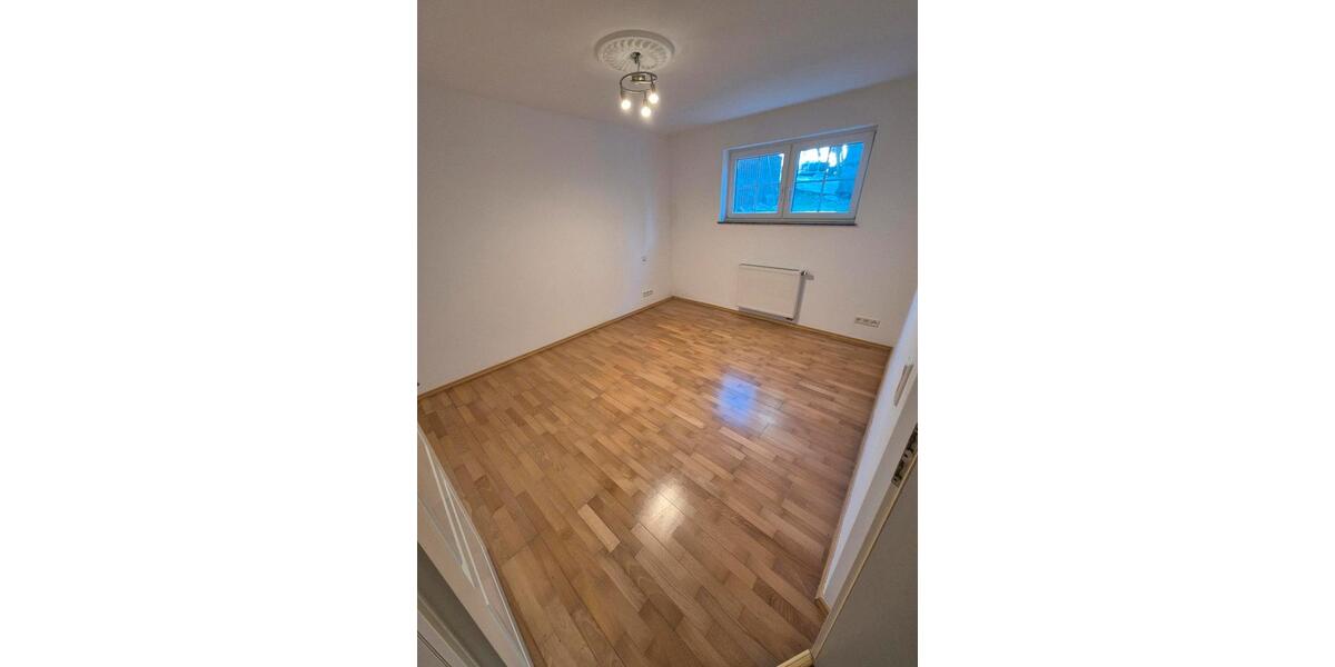 Erdgeschoßwohnung Selters (Westerwald) - 1 Zimmer, 80 m&sup2;, 850&euro; | Angebot:26271424