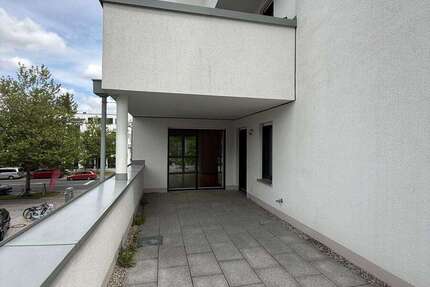 Wohnung Ottobrunn - 2 Zimmer, 77 m&sup2;, 1.572&euro; | Angebot:24682184