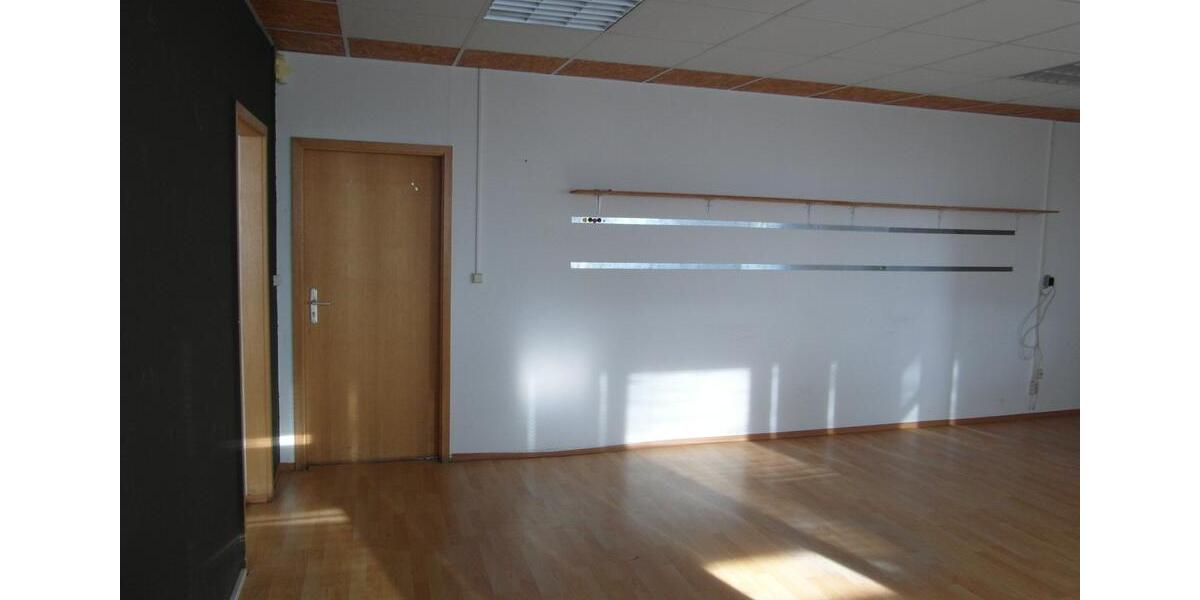 Gewerbeobjekt Elsterheide - 834&euro; | Angebot:23742398