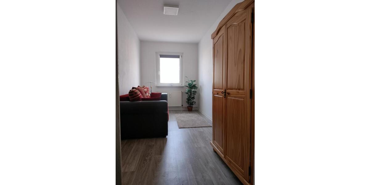 Etagenwohnung Franzburg - 3 Zimmer, 69 m&sup2;, 379&euro; | Angebot:26480600