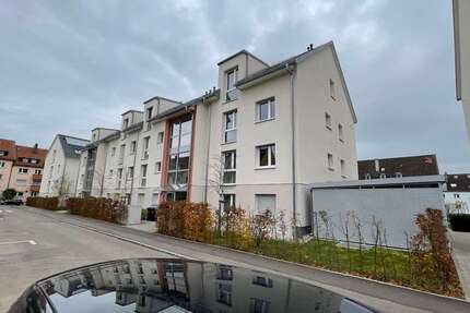 Wohnung zum Mieten in Ludwigsburg 861 € 53.92 m² 2 zimmer