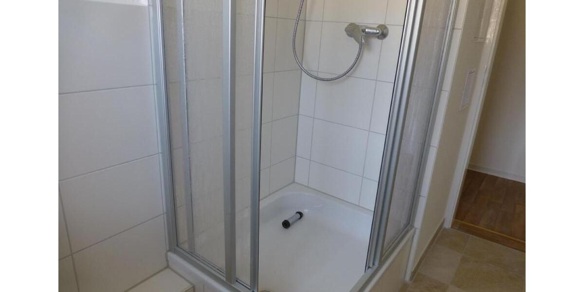 Etagenwohnung Tarnow - 3 Zimmer, 63 m&sup2;, 345&euro; | Angebot:25868130