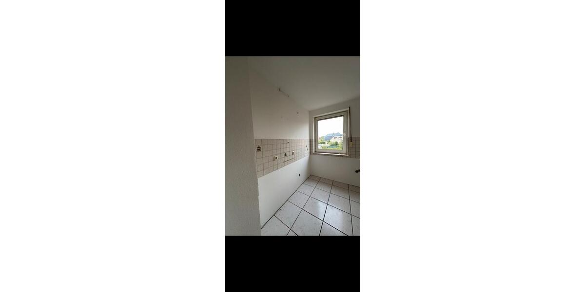 Dachgeschoßwohnung Bad Laer - 3 Zimmer, 80 m&sup2;, 1.000&euro; | Angebot:26269893