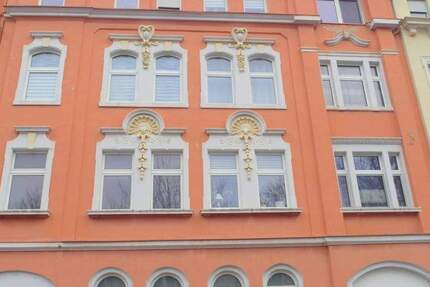 Ab sofort zu haben: 2-Zimmer-Wohnung mit separater Küche und modernem Bad mit Dusche 2 zimmer