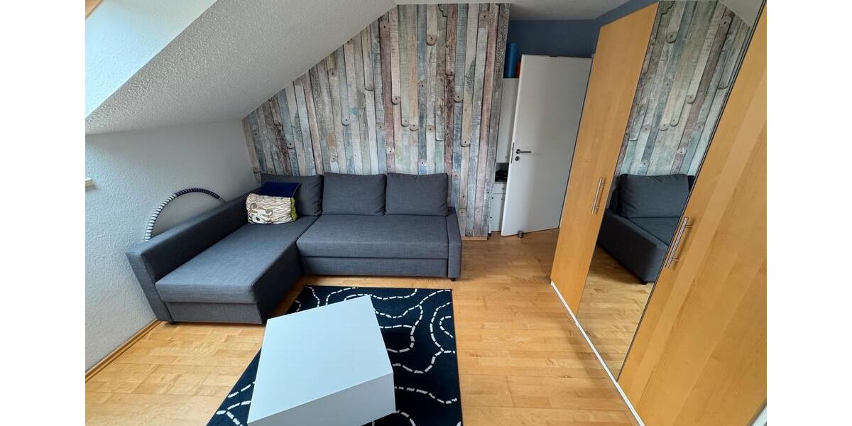 Dachgeschoßwohnung Blieskastel - 4 Zimmer, 105 m&sup2;, 1.075&euro; | Angebot:24704334
