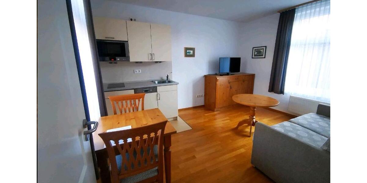 renovierte 2 R Wohnung 2 zimmer