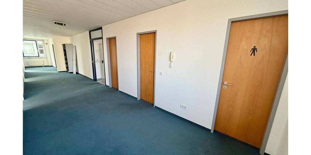 Gewerbeobjekt Schkeuditz Dölzig - 1 Zimmer, 471 m&sup2;, 2.800&euro; | Angebot:26616775