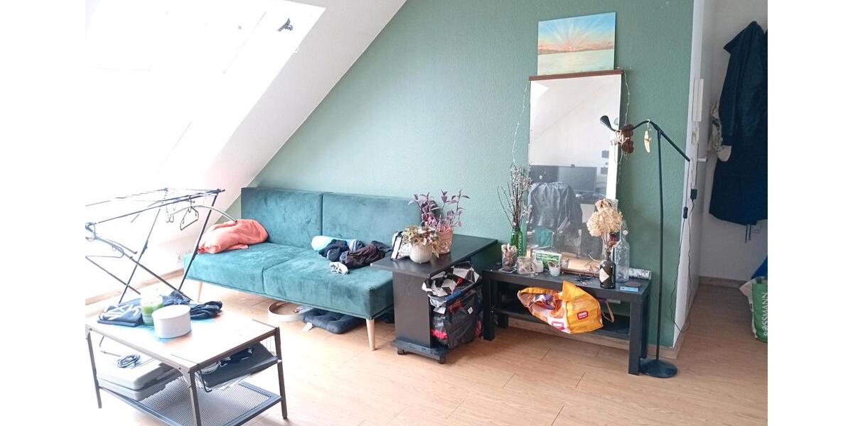 Dachgeschoßwohnung Köln Mülheim - 1 Zimmer, 35 m&sup2;, 650&euro; | Angebot:26462909