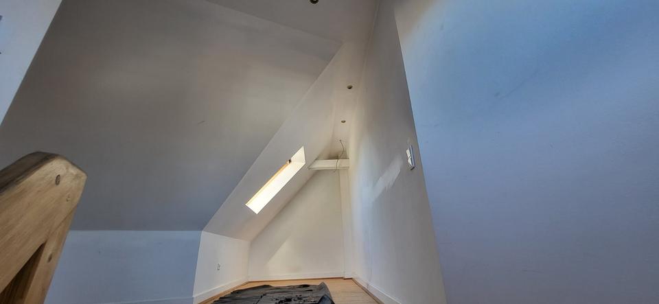 Dachgeschoßwohnung Mönchengladbach - 4 Zimmer, 95 m&sup2;, 805&euro; | Angebot:25350804