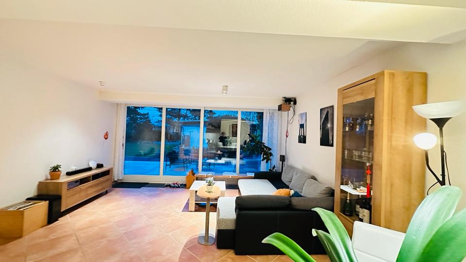 Erdgeschoßwohnung Düren Rölsdorf - 4 Zimmer, 130 m&sup2;, 1.450&euro; | Angebot:26258520