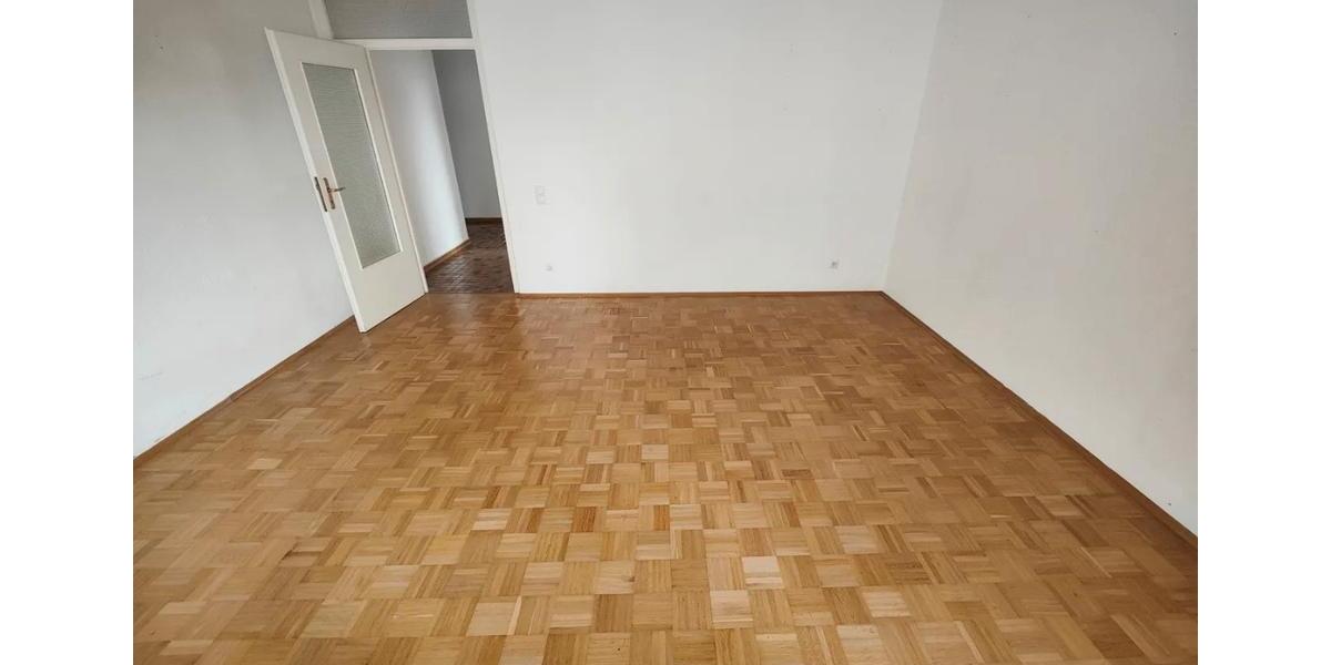 Etagenwohnung Schöneck - 3 Zimmer, 69 m&sup2;, 850&euro; | Angebot:24998461