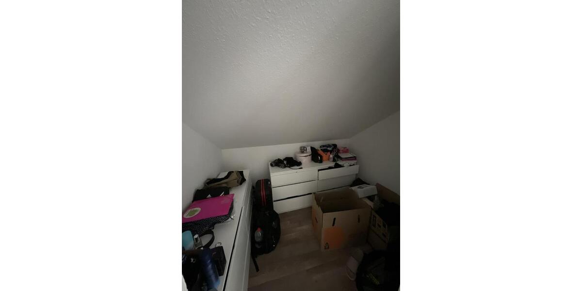Dachgeschoßwohnung Celle Altenhagen - 1 Zimmer, 41 m&sup2;, 469&euro; | Angebot:26102639