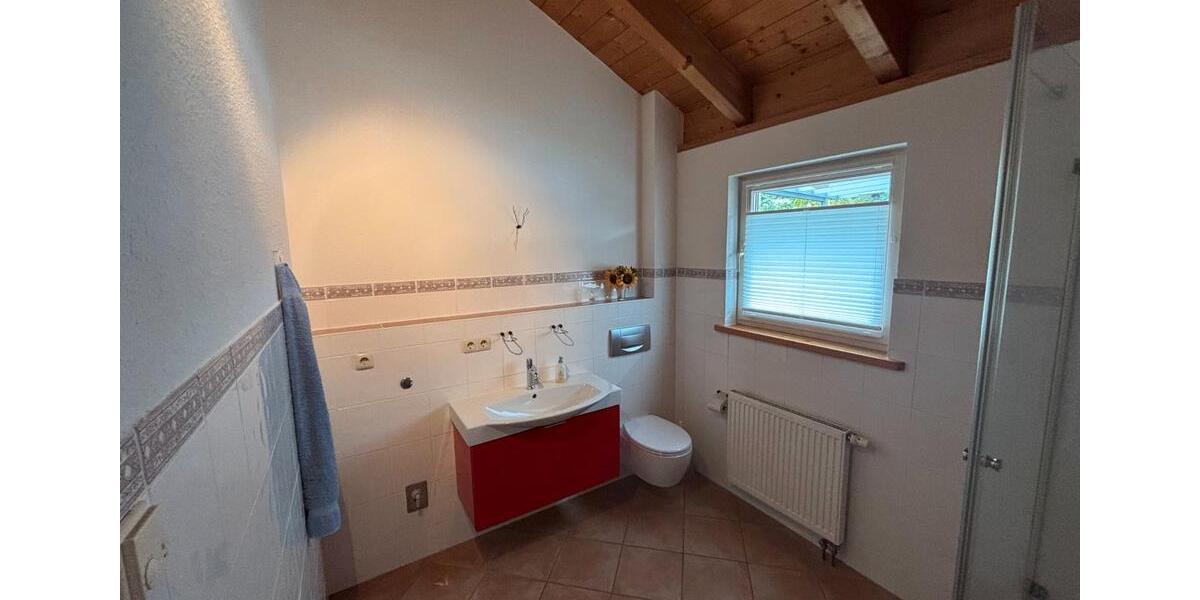 Einfamilienhaus Ebersberg - 5 Zimmer, 140 m&sup2;, 2.600&euro; | Angebot:26072123