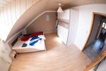 Dachgeschoßwohnung Grafling - 4 Zimmer, 107 m&sup2;, 750&euro; | Angebot:26548473