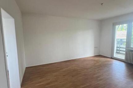 Wohnung Gelsenkirchen Gelsenkirchen-Mitte - 2 Zimmer, 65 m&sup2;, 425&euro; | Angebot:26498543