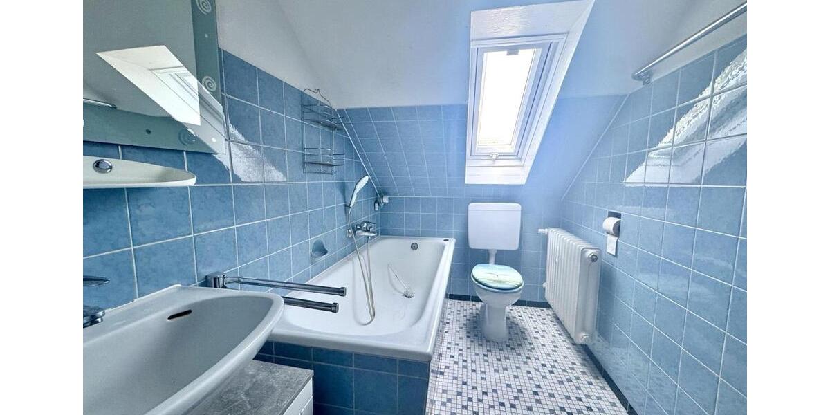 TOP modernisierte 3-Zimmer-DG-Wohnung in Mannheim-Gartenstadt 3 zimmer