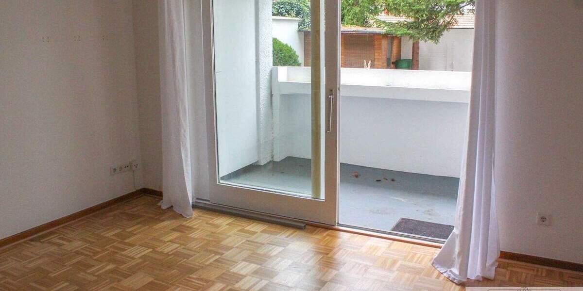 Etagenwohnung Neuss Innenstadt - 2 Zimmer, 43 m&sup2;, 590&euro; | Angebot:25250853
