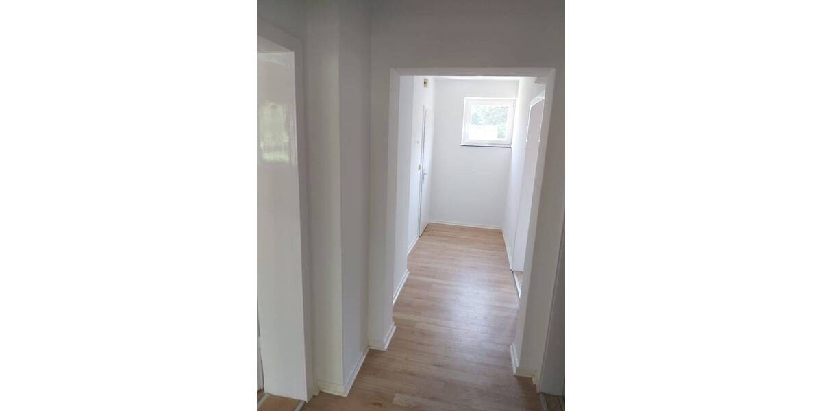 Etagenwohnung Wilhelmshaven Innenstadt - 2 Zimmer, 67 m&sup2;, 399&euro; | Angebot:25775004