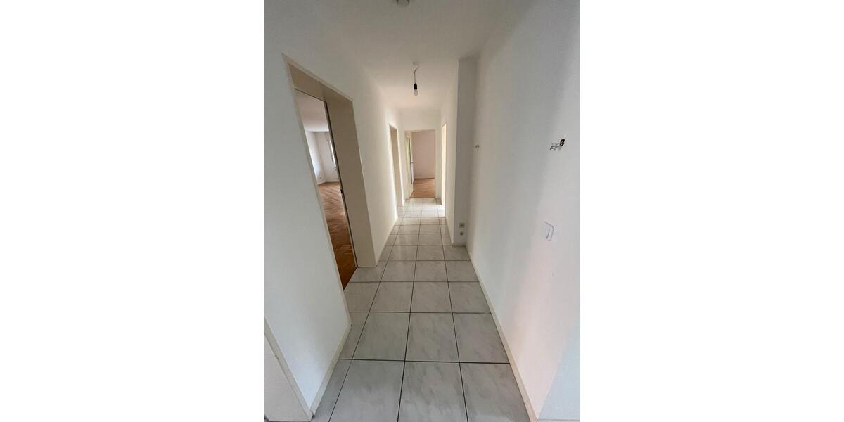 Erdgeschoßwohnung Baden-Baden Baden - 3 Zimmer, 110 m&sup2;, 1.250&euro; | Angebot:25298778