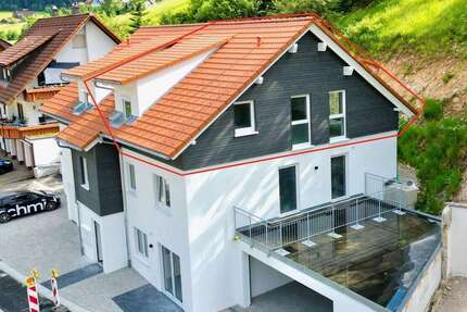 Wohnung Baiersbronn - 3 Zimmer, 61 m&sup2;, 700&euro; | Angebot:27586035
