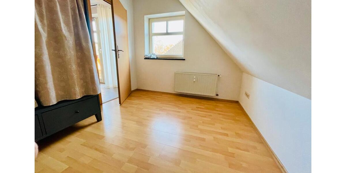 Dachgeschoßwohnung Soest - 2 Zimmer, 70 m&sup2;, 680&euro; | Angebot:26176408