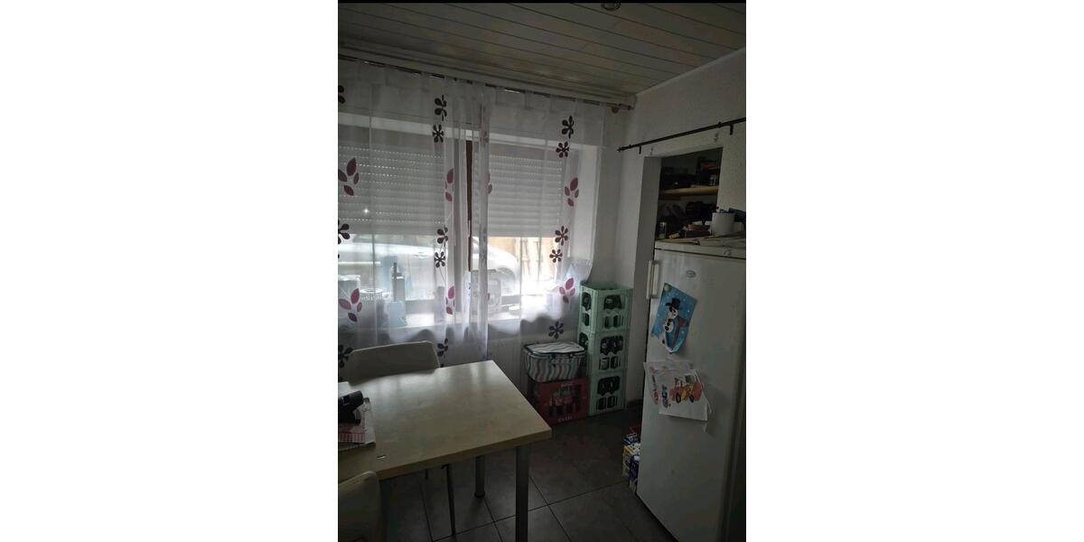 Erdgeschoßwohnung Hilgert - 3 Zimmer, 122 m&sup2;, 850&euro; | Angebot:26350360