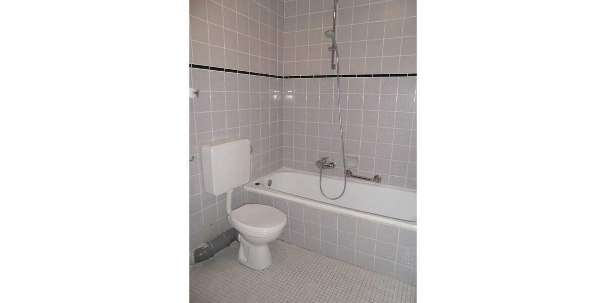 Etagenwohnung Wilhelmshaven Aldenburg - 2 Zimmer, 48 m&sup2;, 350&euro; | Angebot:25696209