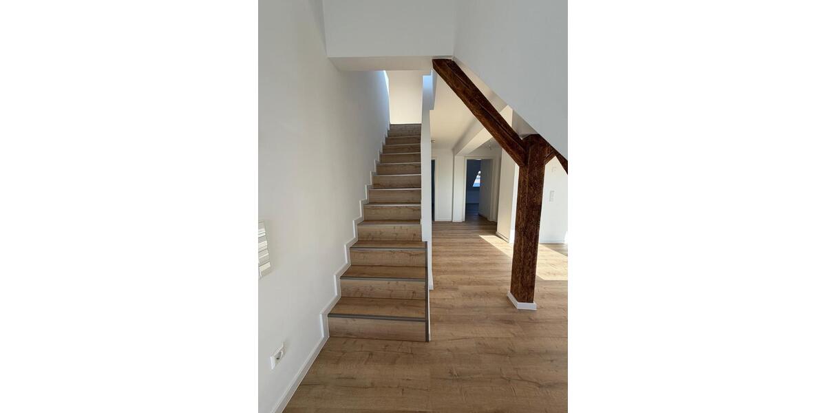 Maisonettenwohnung Bruchsal - 4 Zimmer, 103 m&sup2;, 1.350&euro; | Angebot:26548677