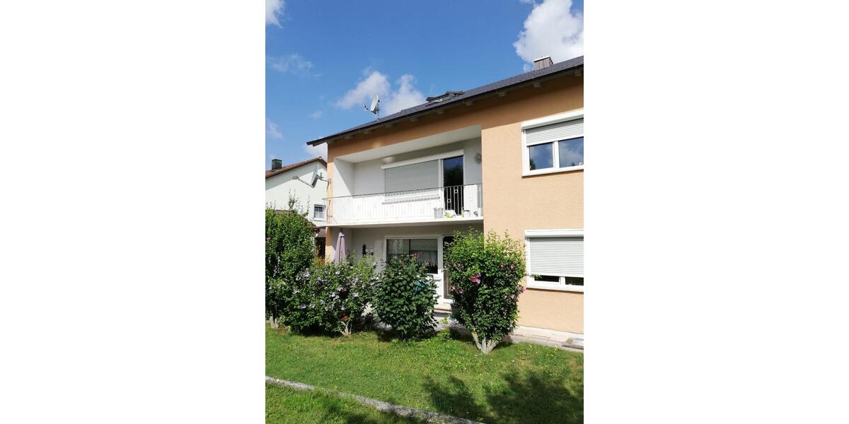 Etagenwohnung Arnstorf - 3 Zimmer, 88 m&sup2;, 650&euro; | Angebot:26674751