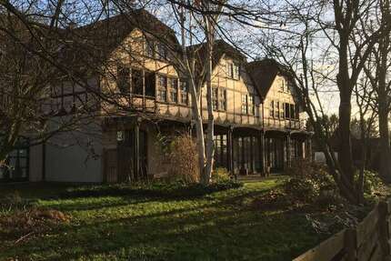 Haus zum Mieten in Marschacht 4.650 € 1385 m²