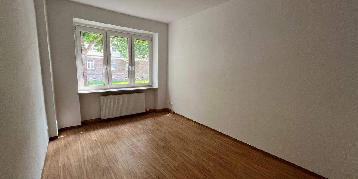 Zimmer Zwickau Pölbitz - 3 Zimmer, 70 m&sup2;, 457&euro; | Angebot:25740072