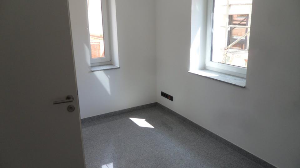 Maisonettenwohnung Brackenheim - 4.5 Zimmer, 92 m&sup2;, 975&euro; | Angebot:26251878