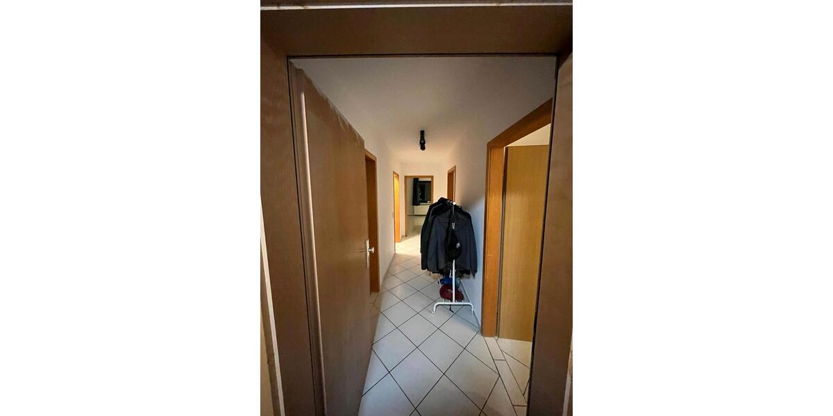 Dachgeschoßwohnung Schauenburg - 3 Zimmer, 98 m&sup2;, 600&euro; | Angebot:24846661