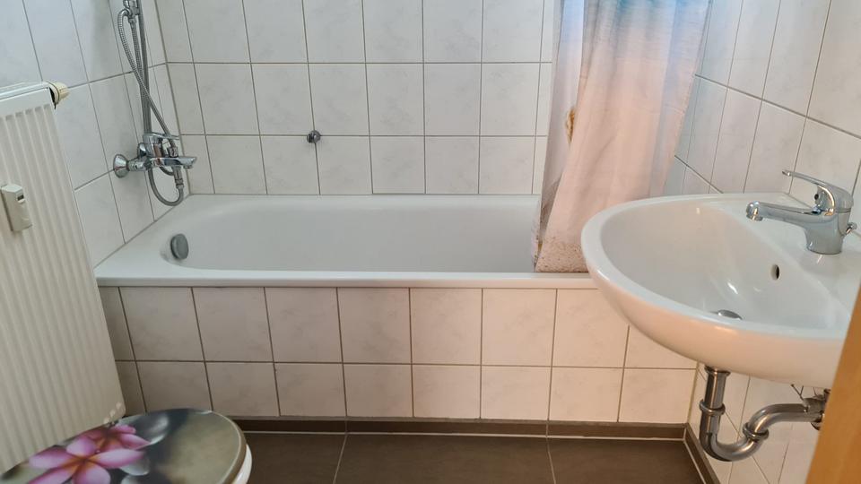 Etagenwohnung Großbreitenbach - 3 Zimmer, 63 m&sup2;, 380&euro; | Angebot:25759404